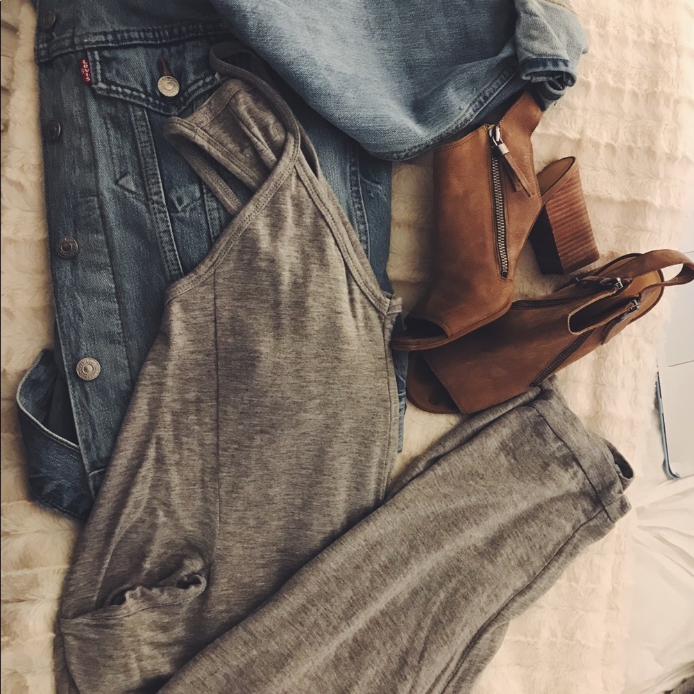 Wasabi + Mint Gray Cotton Pantsuit